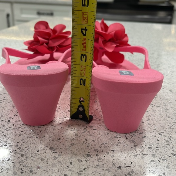 NWOT OKAB KANA WEDGE FLIP-FLOP SANDALS WOMENS SIZE L ELECTRIC PINK MATTE FINISH - Picture 5 of 11